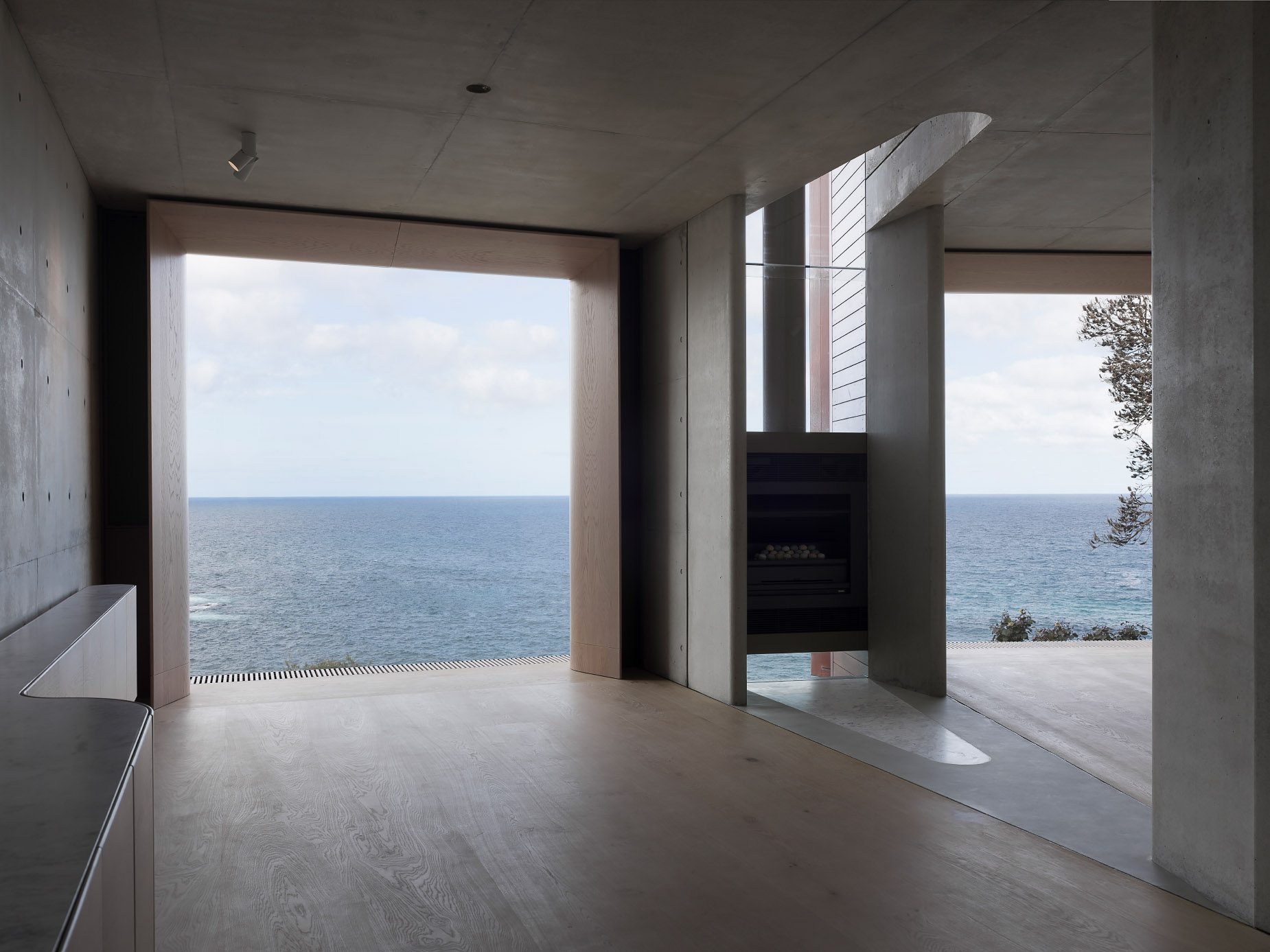 Lurline Bay, living room with ocean-edge glazing, built by HP Constructions